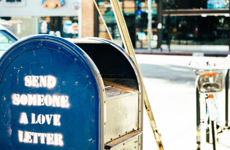 How You Should Act During the Hiring Process at U.S. Postal Service