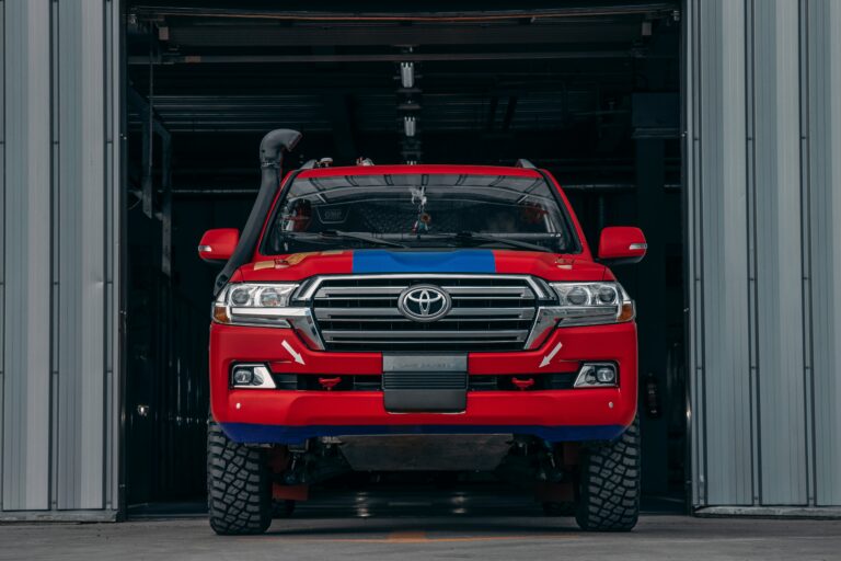What Qualifications Do I Need to Work for Toyota