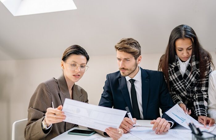 banking skills test, Bank Teller Assessment his type of test focuses on arithmetic, currency conversion, transaction accuracy, and sometimes basic financial problem-solving.