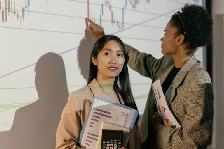 Managing IT Projects for Success: Ensuring Effective Outcomes in Information Technology
