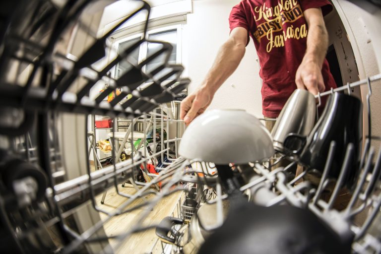 If you're preparing for an interview as a dishwasher, it's essential to be ready for a variety of questions that can help employers gauge your suitability for the role.