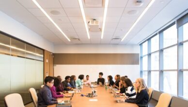 Analyzing Current Trends in Job Interviews Navigating the New Era of Recruitment