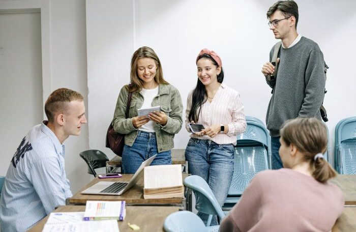 Job Interview Statistics and Trends Impacting Hiring in 2025
